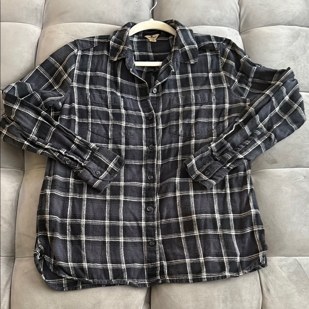 Woolrich Women’s Flannel size Large- Black and White Plaid